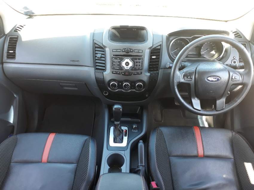 2015 Ford Ranger 3.2 Wildtrack - 9 - Pickup trucks (4x4 & 4x2)  on Aster Vender