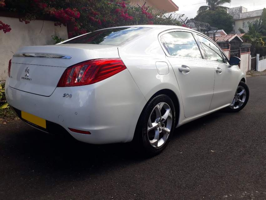 2013 Peugeot 508 1.6T - 2 - Family Cars  on Aster Vender