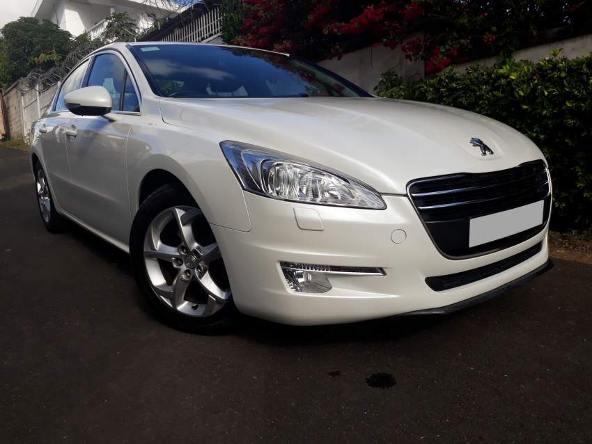 2013 Peugeot 508 1.6T on Aster Vender