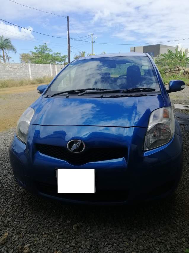 Toyota Vitz 2010 - 1 - Family Cars  on Aster Vender