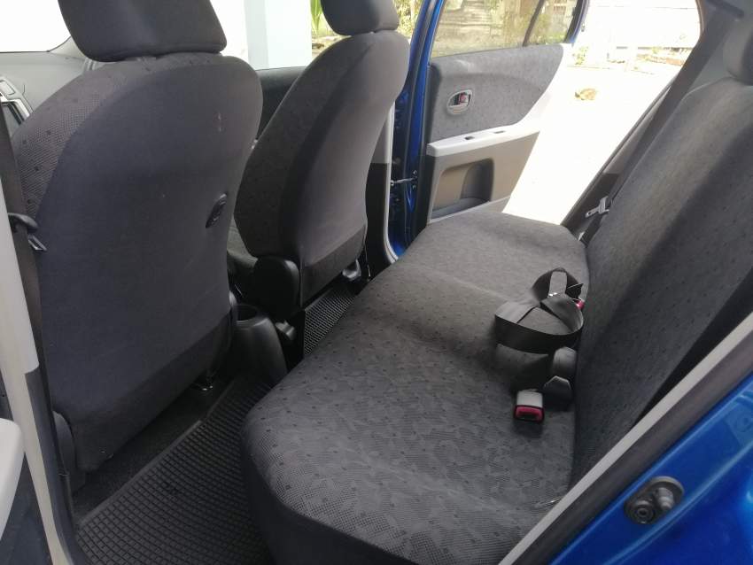 Toyota Vitz 2010 - 4 - Family Cars  on Aster Vender