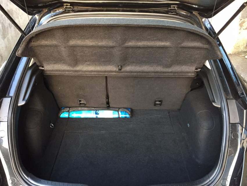 FOR URGENT SALE honda civic fk1 hatchback 2008 manual Call 57279270 - 5 - Compact cars  on Aster Vender