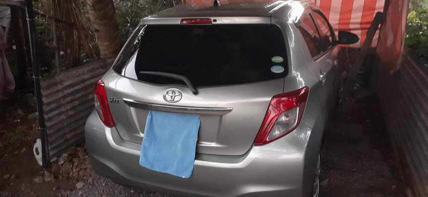 Toyota vitz cz 12  car for sale - 1 - Family Cars  on Aster Vender