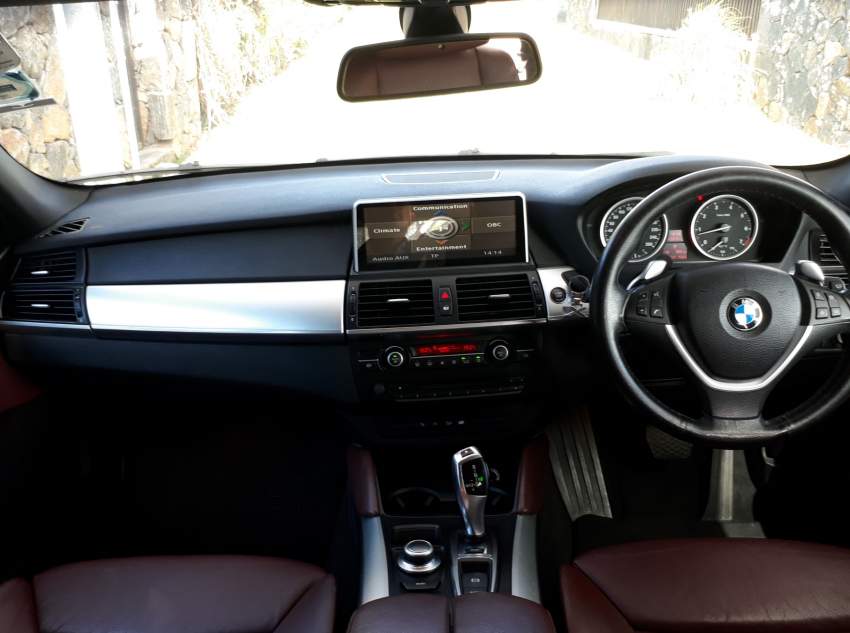 2008 BMW X6 5.0 V8 - 9 - SUV Cars  on Aster Vender