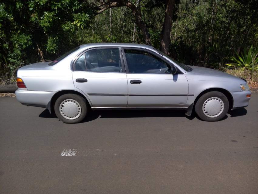 Toyota corolla 95 - 5 - Family Cars  on Aster Vender