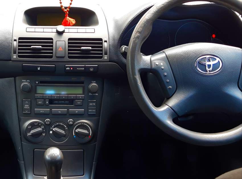 Toyota Avensis  - 3 - Family Cars  on Aster Vender