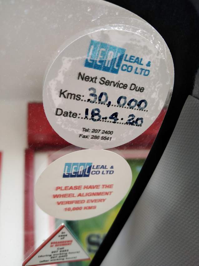 Renault Kwid RXT 800cc Manual 2018 - 4 - Compact cars  on Aster Vender