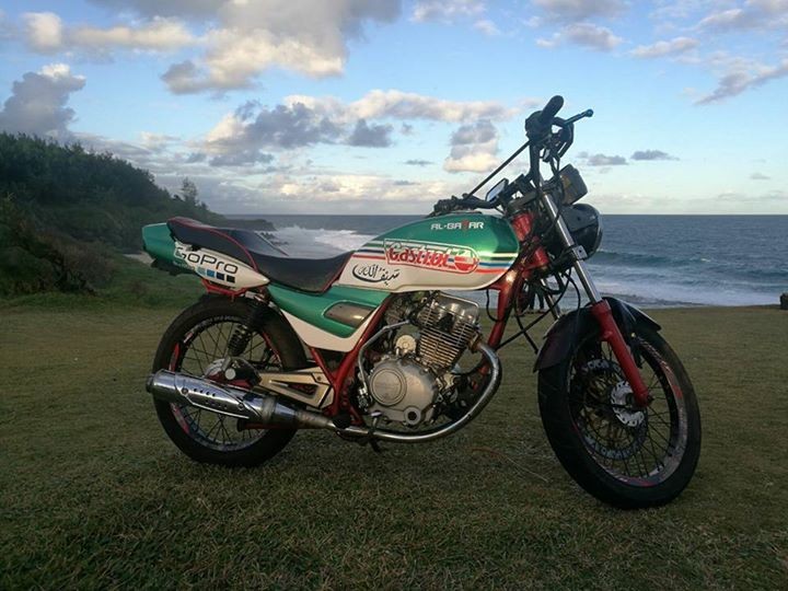 Esanz zis r pulsar - 1 - Sports Bike  on Aster Vender