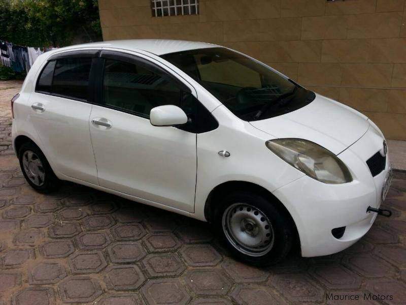 Toyota Vitz - 1 - Compact cars  on Aster Vender