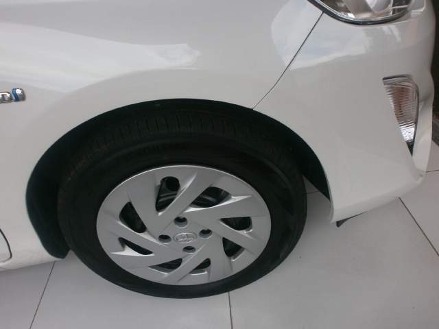 Toyota Aqua - 2 - Family Cars  on Aster Vender