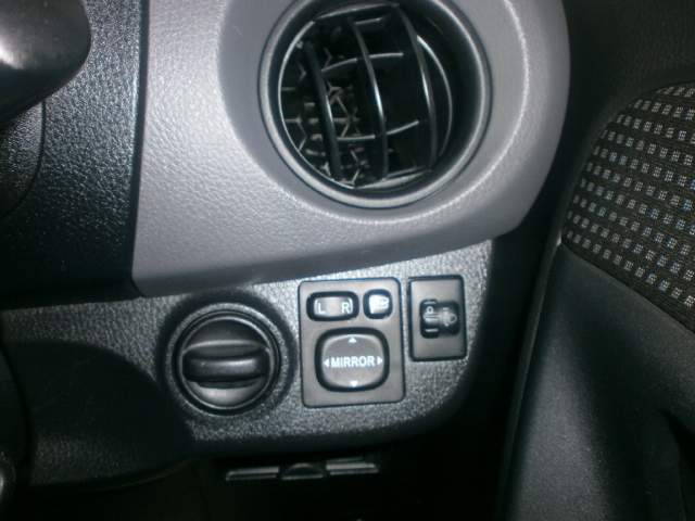 Toyota Vitz - 2 - Family Cars  on Aster Vender