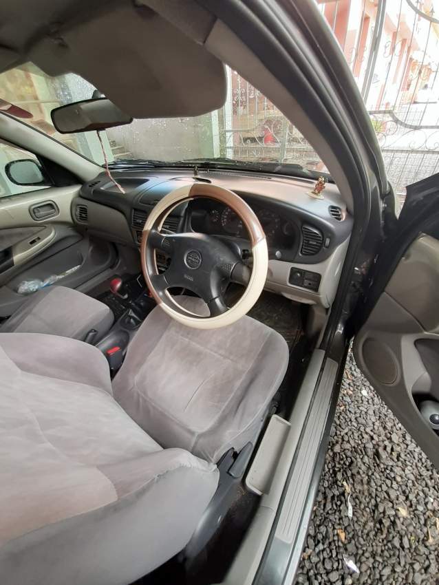 Nissan n16 Car for sale - 2 - Family Cars  on Aster Vender