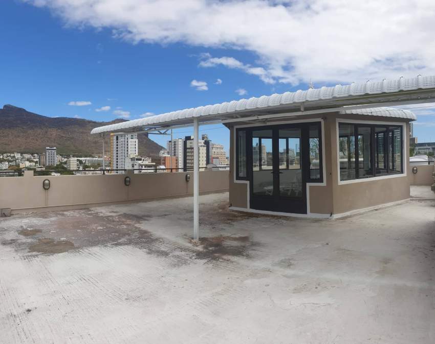 FOR SALE: FULLY FURNISHED APARTMENT NEAR CHAMP DE MARS, PORT LOUIS - 4 - Apartments  on Aster Vender