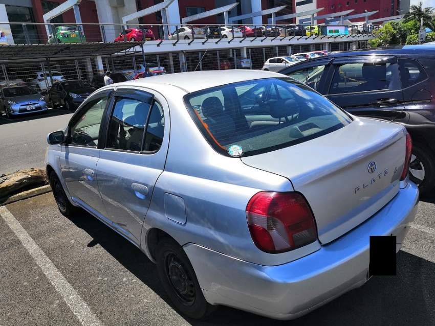 Toyota Platz 2002 - 3 - Compact cars  on Aster Vender