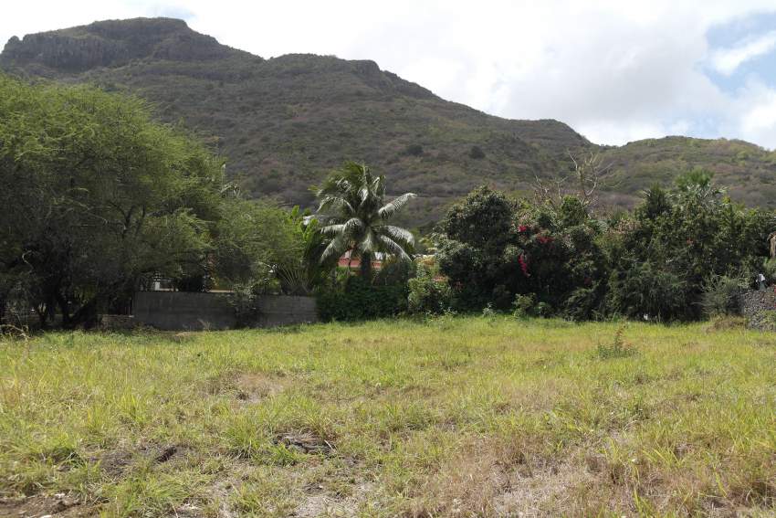 Black River for sale plot of 1087m2 located at the Marguery Plantation on Aster Vender
