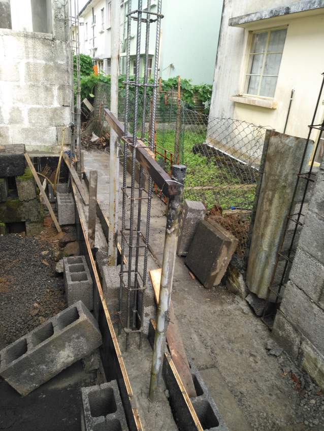 CONSTRUCTION & RENOVATION WORKS . on Aster Vender