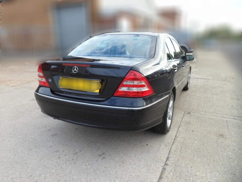 Mercedes Kompressor C180 year 2006 - 1 - Luxury Cars  on Aster Vender