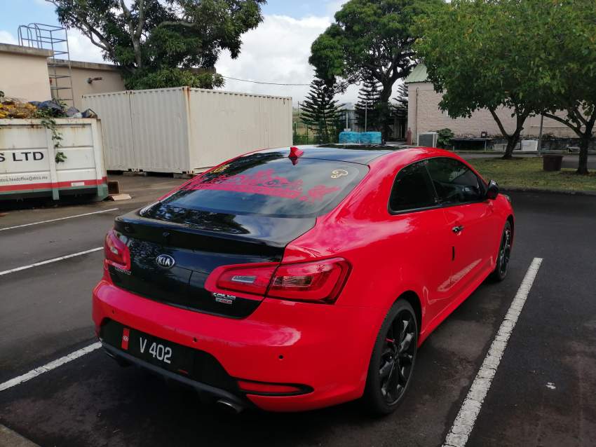 Kia Cerato Koup Year 2017 - 1 - Sport Cars  on Aster Vender