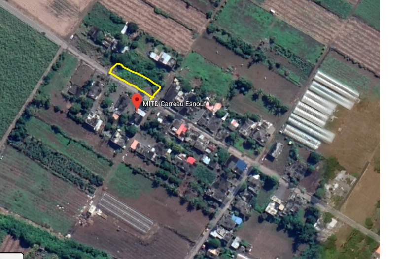 Terrain de 25 perche à Vendre - Région Mon Desert on Aster Vender