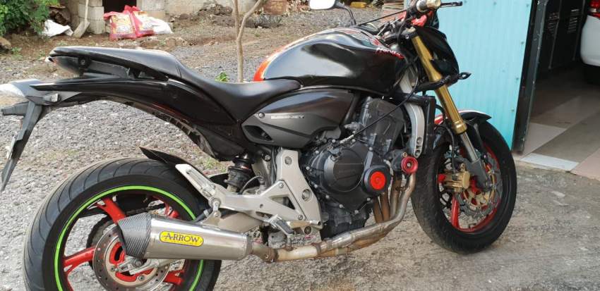 Honda cb600f - 0 - Roadsters  on Aster Vender