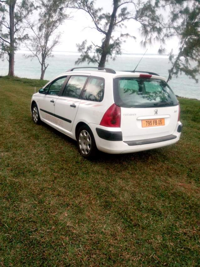 Peugeot 307 Car for sale - 0 - Family Cars  on Aster Vender