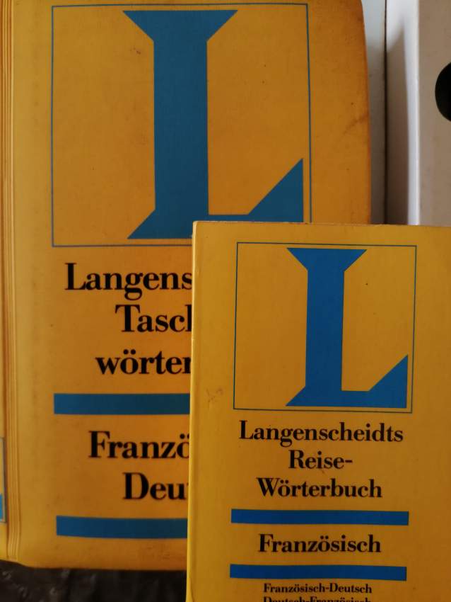 SPANISH and GERMAN Language Courses - 2 - Self help books  on Aster Vender