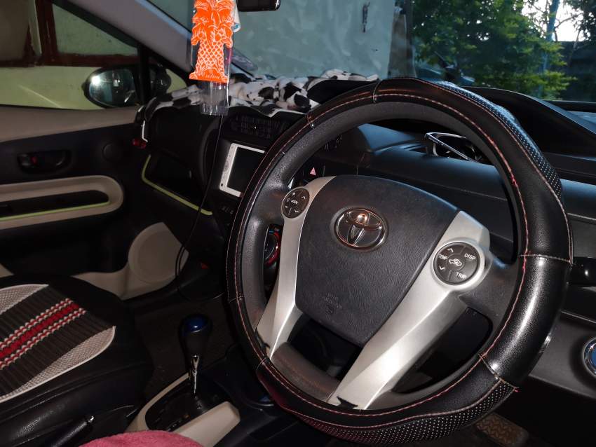 Toyota Aqua Japan  - 3 - Compact cars  on Aster Vender