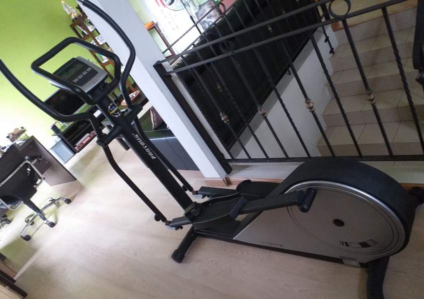 Proteus Elyptical machine - 0 - Fitness & gym equipment  on Aster Vender