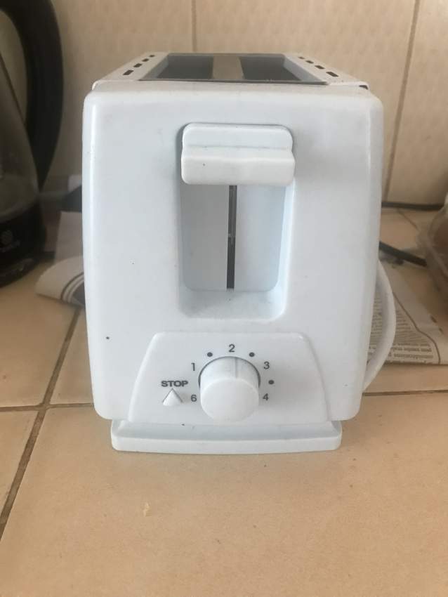 Toaster - 2 - Kitchen appliances  on Aster Vender