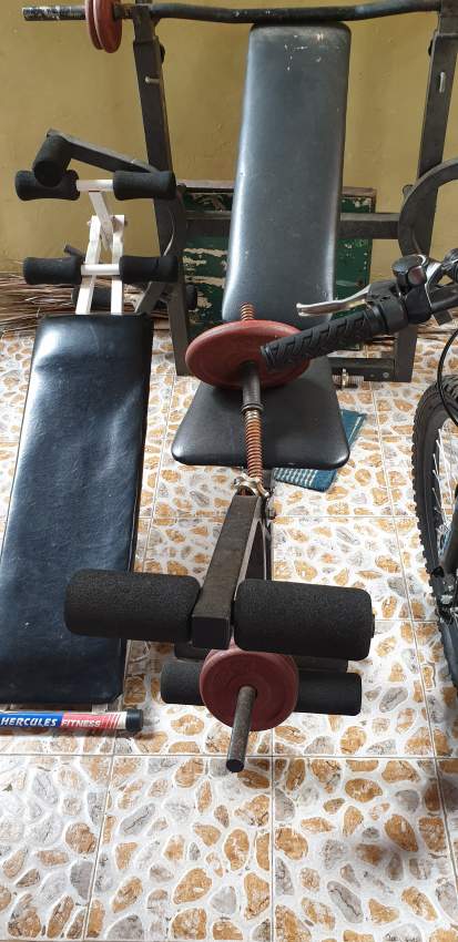 Bench,abdo bench,bar z and 2 dumbell - 3 - Fitness & gym equipment  on Aster Vender