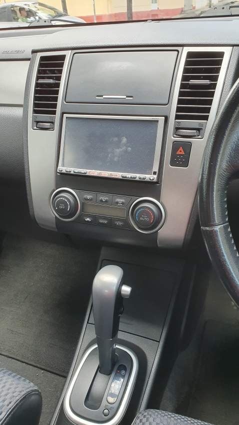 Nissan Tiida - 6 - Compact cars  on Aster Vender