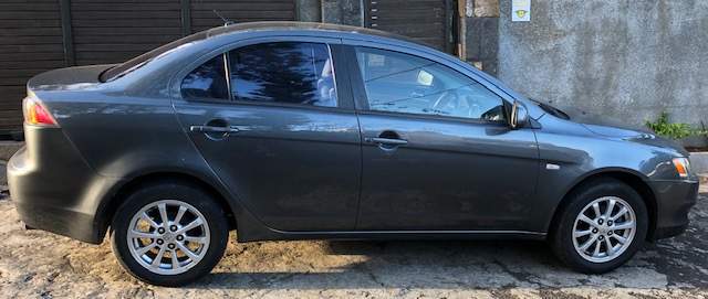 Mitsubishi EX - 5 - Family Cars  on Aster Vender