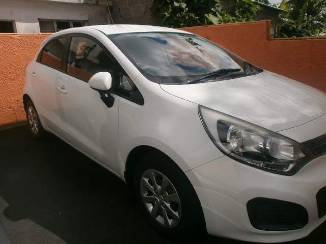Kia Rio - 1 - Family Cars  on Aster Vender