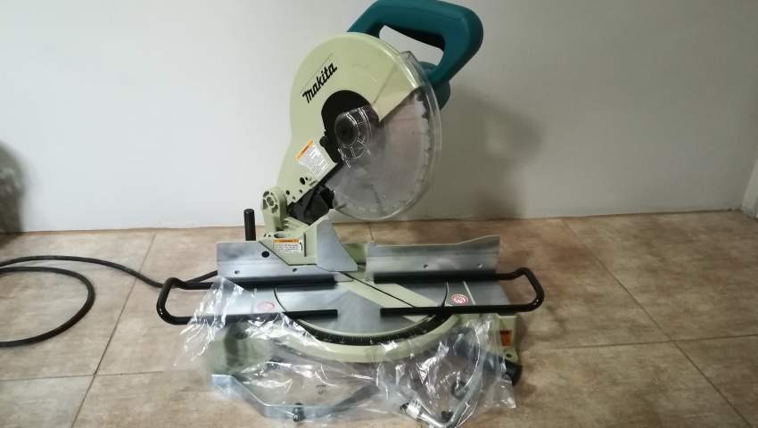 Mitre Saw FOR SALE - 0 - All Hand Power Tools  on Aster Vender