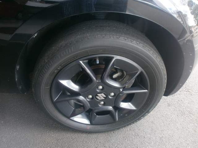 SUZUKI IGNIS HYBRID  - 2 - Luxury Cars  on Aster Vender