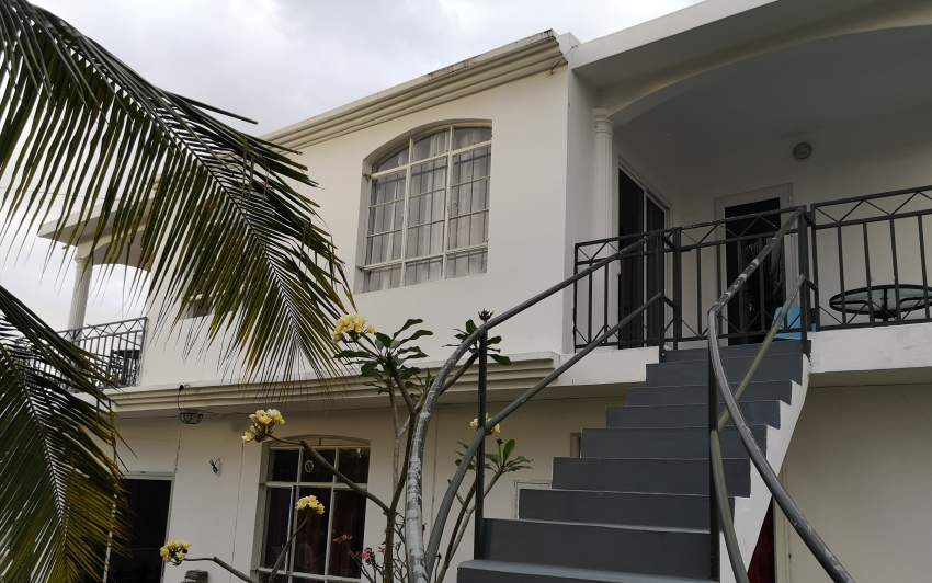 Location saisonnière  - 1 - House  on Aster Vender