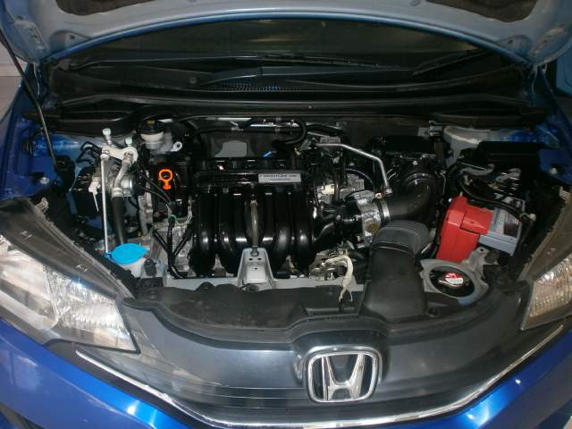 HONDA FIT  - 1 - Family Cars  on Aster Vender