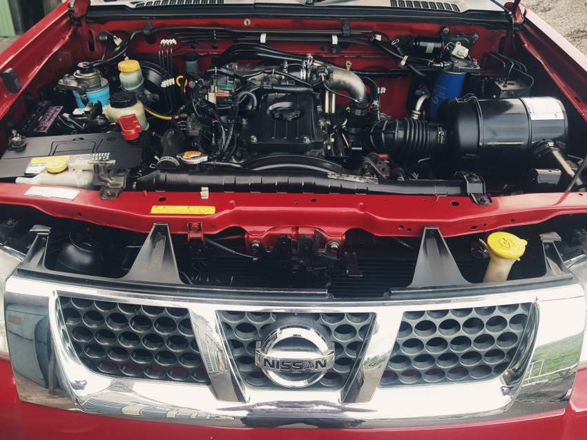 Nissan Hardbody Predator - 2 - Pickup trucks (4x4 & 4x2)  on Aster Vender