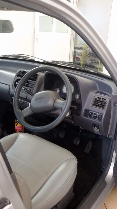 Maruti Zen - 3 - Compact cars  on Aster Vender