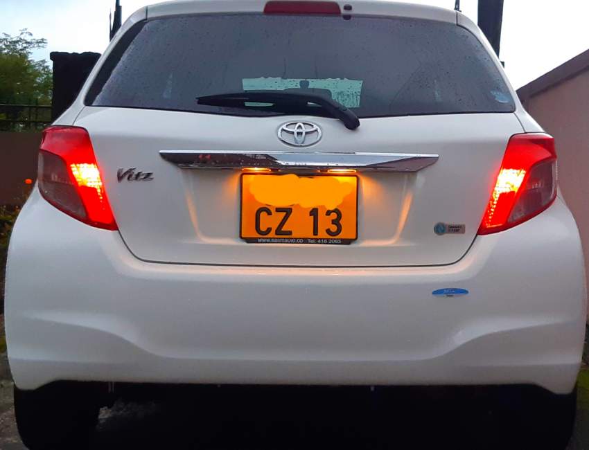 Toyota Vitz - 2 - Compact cars  on Aster Vender