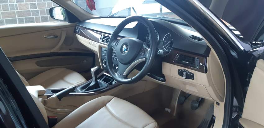 BMW316 - 2 - Luxury Cars  on Aster Vender