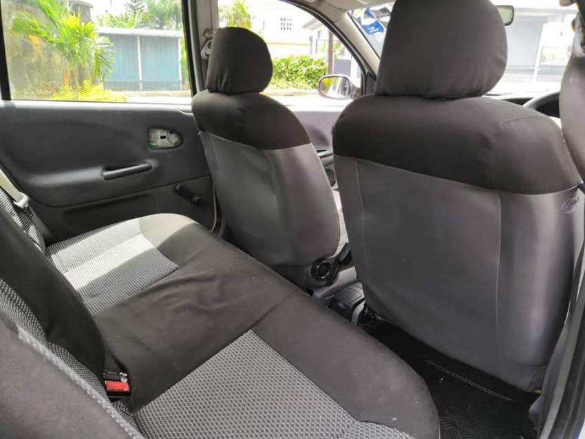 Renault megane  - 3 - Family Cars  on Aster Vender