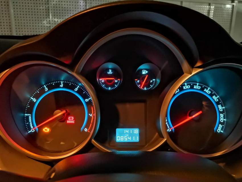 2011 Chevrolet Cruze - 5 - Family Cars  on Aster Vender