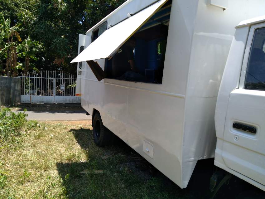 Foodtruck  - 7 - Other Industrial Vehicles  on Aster Vender