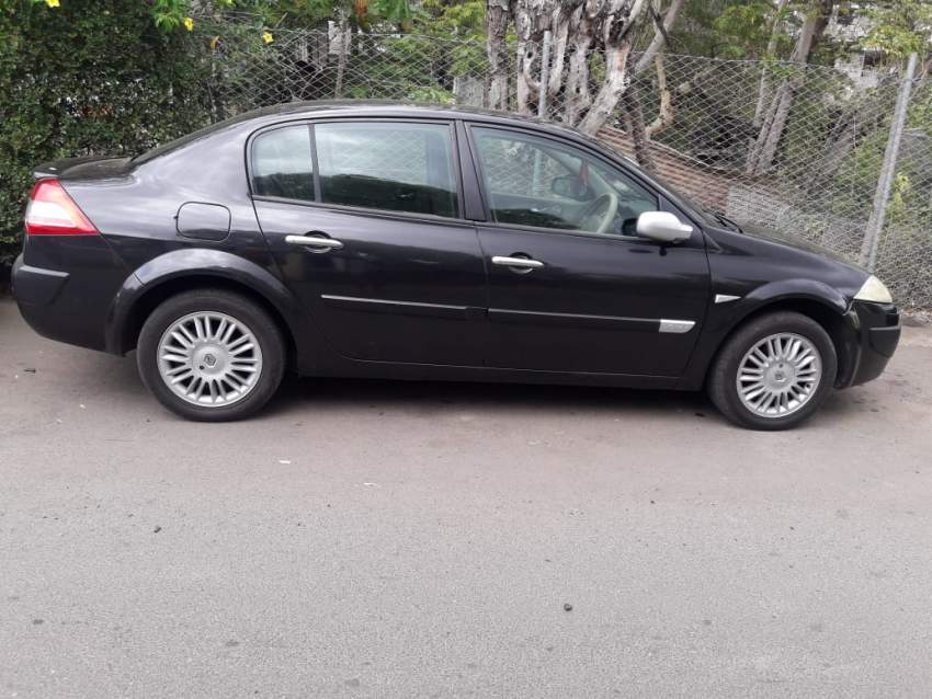 Renault Megane 2-2006 on Aster Vender