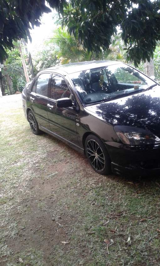 Mitsubishi car for sale on Aster Vender