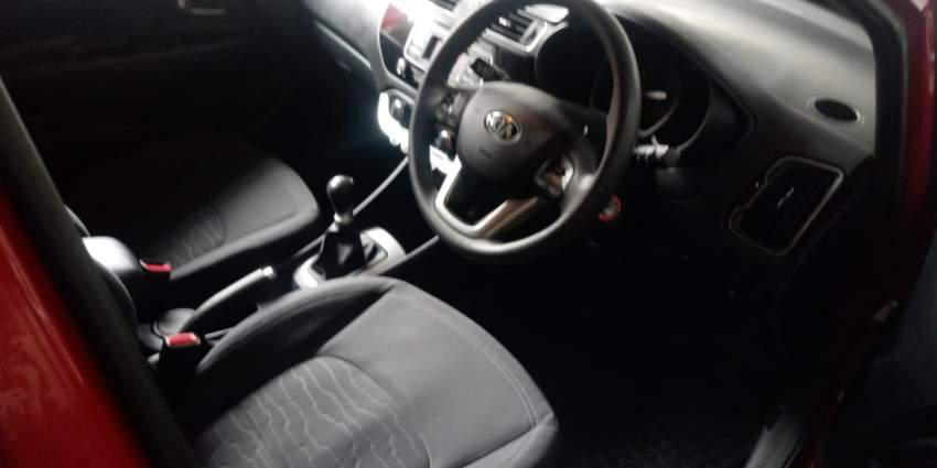 Kia Rio Sedan - 5 - Family Cars  on Aster Vender