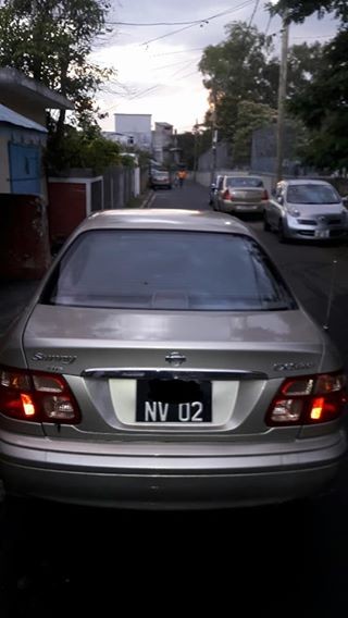 A vendre Nissan N16 - 3 - Family Cars  on Aster Vender