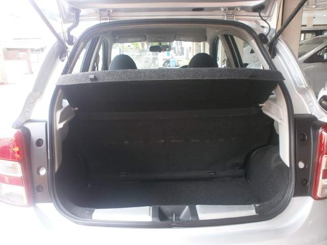 Nissan March  - 7 - Family Cars  on Aster Vender