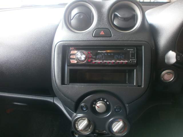 Nissan March  - 1 - Family Cars  on Aster Vender